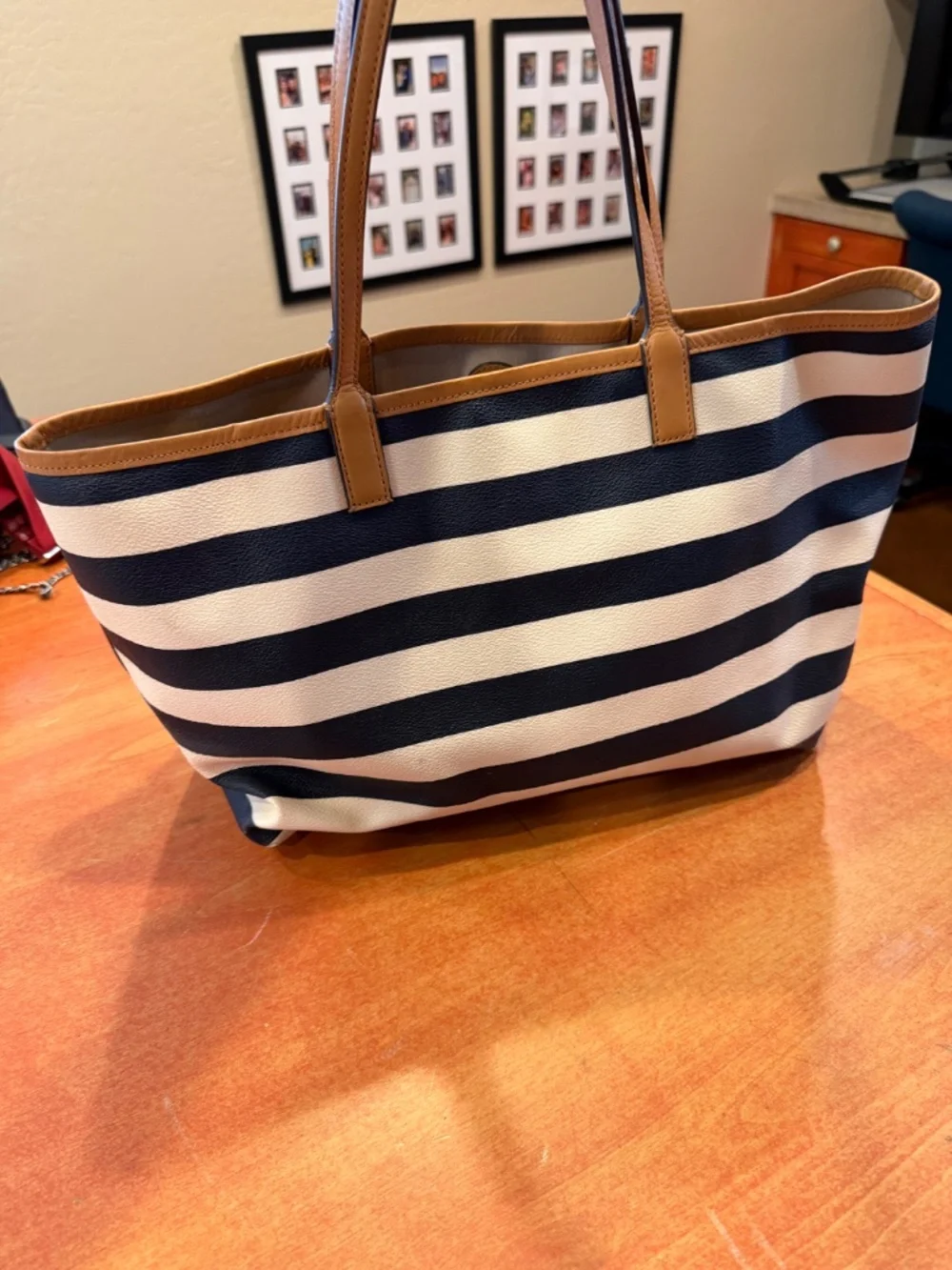 Tory Burch navy white